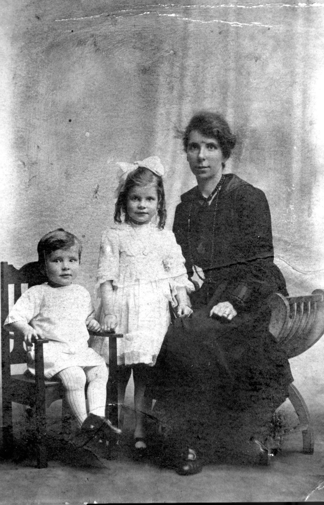 Annie Bill Bessie Bryce001